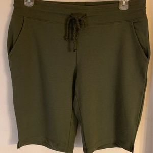 Eddie Bauer NWOT Brushed Fleece shorts